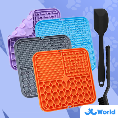 CalmMate™ Pet Lick Mat – Slow Feeding & Stress Relief for Dogs